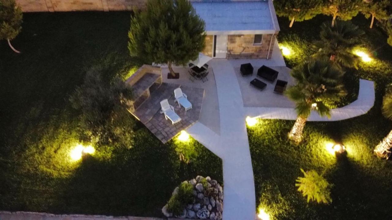 Il Giardino Deluxe Villa Lizzanello Kültér fotó